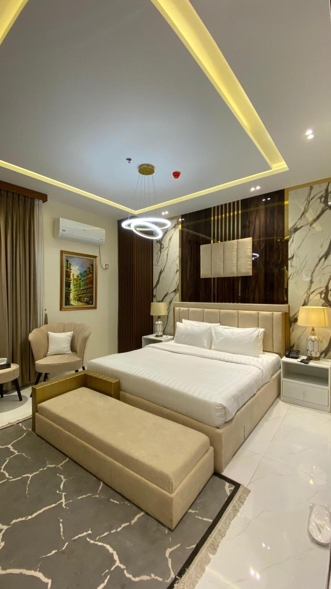 Pavilion Suites - Premium Aparthotel In Bahria Town Rawalpindi Extérieur photo